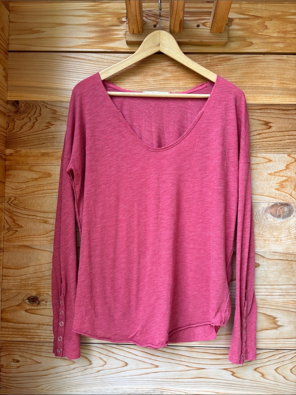 Free People We The Free Slouchy Scoop Neck Long Sleeve Top Small Snap Cuff Pink